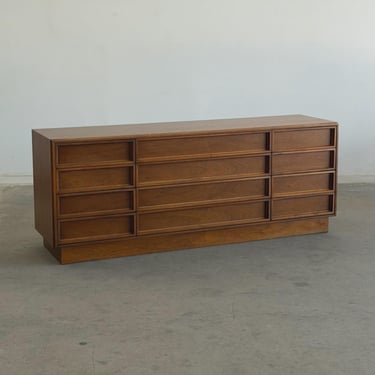 brown saltman dresser Mahogany Dresser by Brown Saltman, C. 1950s – Stamford Modern