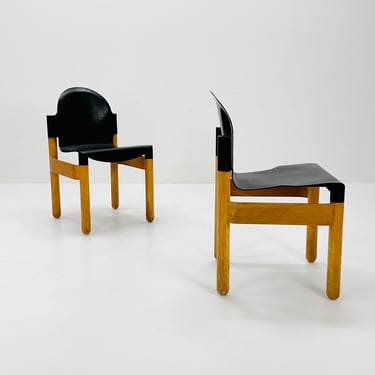 Set of 2 mid century chairs 