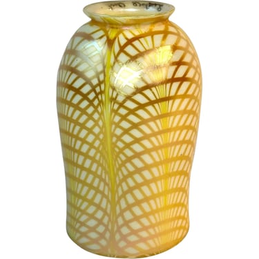 Antique Large American Lustre Art Glass Gold Fishnet Pattern Lamp Shade 1920-23 