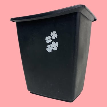 Vintage Rubbermaid Wastebasket Retro 1970s Mid Century Modern #2952 + Black Plastic + White Flower Design + Bathroom Trashcan + Organization 