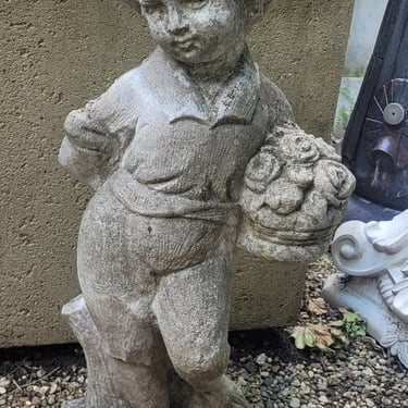 Stone Boy w/Hat &#038; Flowers