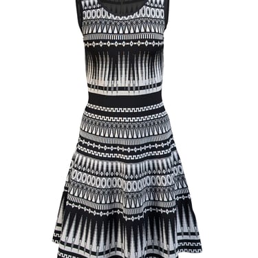 Ted Baker - Black & White Patterned Knit Skater Dress Sz 4