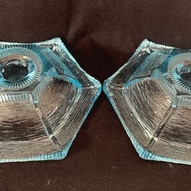 2 Vintage L.E. Smith Blue Pagoda Glass Hexagon Taper Candle Holders 