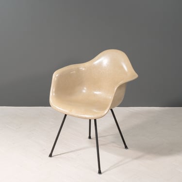 Eames Fiberglass Armchair