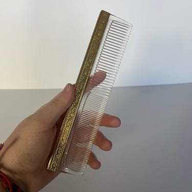 Vintage Gold Embossed Comb, Vintage Comb, Vintage Hair Care Supplies, Vintage Vanity Decor, Vintage Bathroom Decor, Vintage Home Decor, Comb 