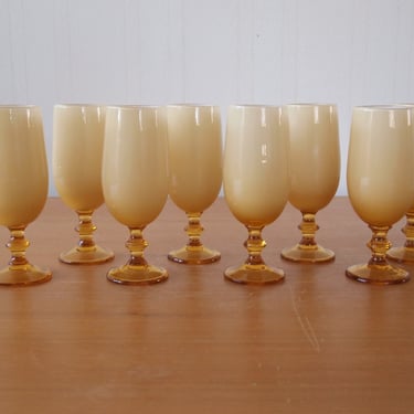 Set of 8 CARLO MORETTI Cordial GLASSES Cream Beige Butterscotch Amber Ombre Cased Shot Liqueur Italy Mid-Century Modern murano eames era 