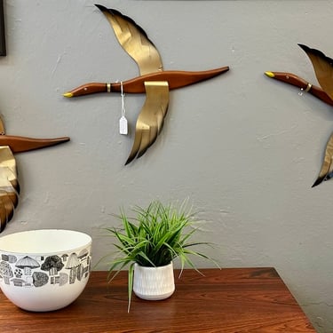 1960s Mid Century Flying Geese Wall Decor -Set of 3