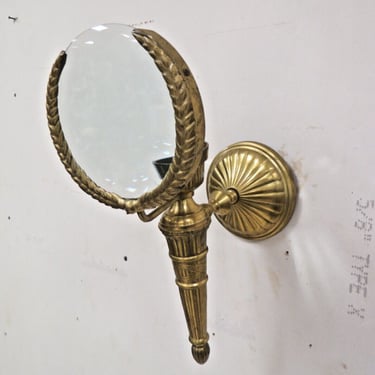 Vintage Brass Magnifying Candle Holder Wall Sconce - Antique Art Deco Wreath 