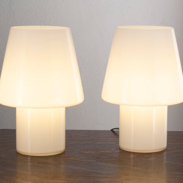 Set of 2 White Murano glass mushroom lamp height 25cm, Made in Italy. Italian design table lamp 