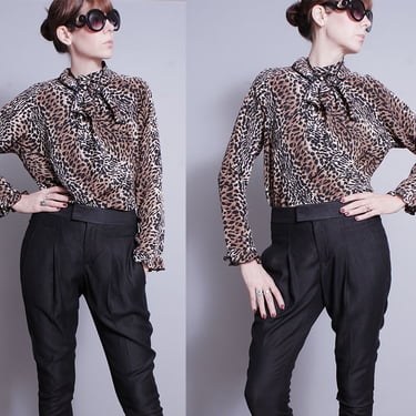 Vintage 1980's | Leopard | Ascot Bow Collar | Animal Print | Pullover | Blouse | Top | M 