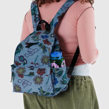 BAGGU Medium Nylon Backpack