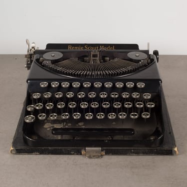 Antique Refurbished Portable Remie Scout Model Typewriter c.1939