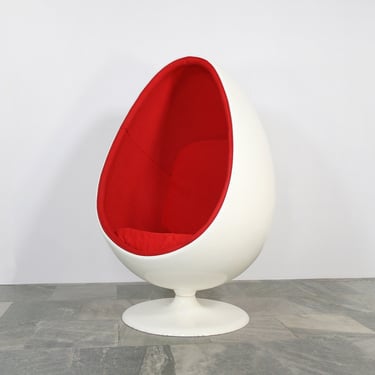 Vintage Henrik Thor Larsen Ovalia Upholstered Fibreglass Egg Chair Red White Tulip Retro Swivelling Pod Shell Modernist Swedish Scandinavian 