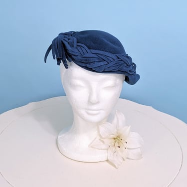 Vintage 1950s Blue Felted Fascinator Hat, Elegant Vintage 50s Tilt Half Hat 
