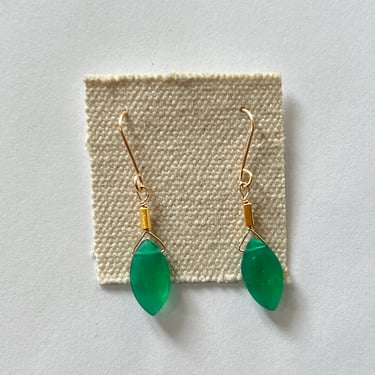 Debbie Fisher | Green onyx and gold vermeil on gold fill wire earrings