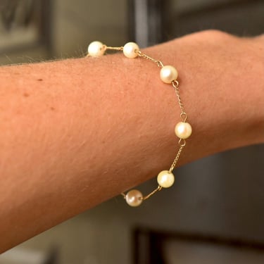 Elegant 14K Gold Cultured Pearl Station Bracelet, Dainty Yellow Gold Cable Links, 6mm Round Pearls, Opera Bracelet, 7 1/4