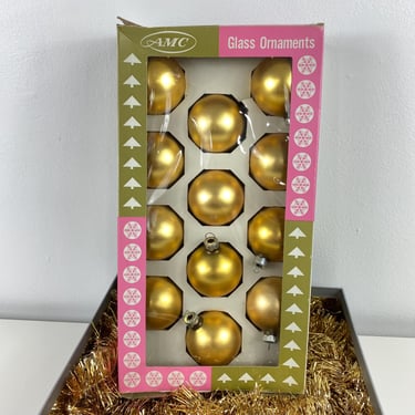 Vintage 1960’s Matte Gold Christmas Tree Ornaments Set of 12 AMC Glass Ball Ornaments, Mid Century Modern Atomic, Holiday Luxury Metallic 