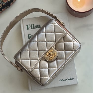 chanel vintage mini bag