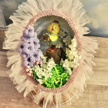 Easter Egg Diorama German Paper Mache Egg Muffin Pan Base Handmade Paper Flowers & Tulle Ruffle Edge Easter Gift or Decor Easter Chick 
