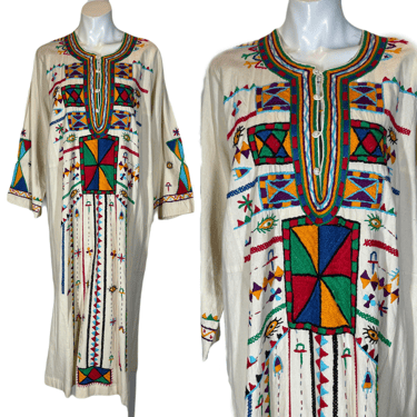 1970's Embroidered Kaftan Size XL
