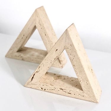 Vintage Mid Century Modern Triangle Travertine Bookends by Fratelli Mannelli for Raymor 1960s 