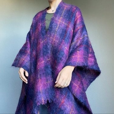 Vintage Mohair Plaid Purple Pink Fluffy Cape Poncho Pullover Sweater 