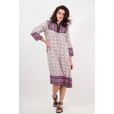 Vintage India gauze dress / 1970s summer weight floral hippie dress / S M 