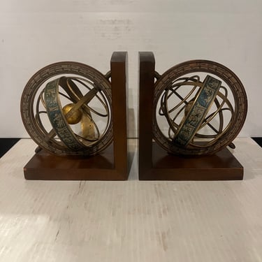 Elegant Set of 1970's Italian Globle Bookends