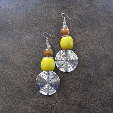 Etched silver southwestern boho chic earrings, yellow 