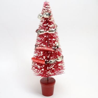 Vintage 1950's Red Sisal Bottle Brush Christmas Tree with Glass Beads Garland, Antique Decor 