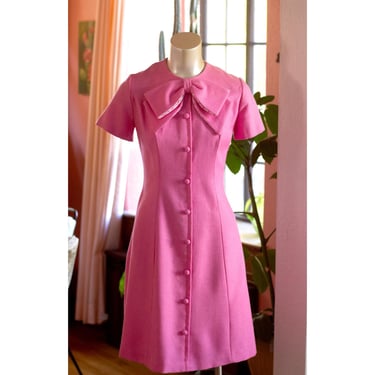 Vintage 60s Mod Dress - Pink Twill With Oversize Bow - 1960s - Mini Dress - Mad Men 