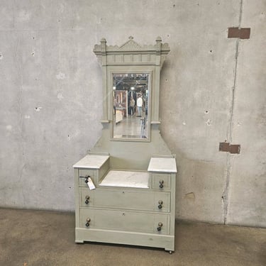 1880s Refurbished Eastlake Mirrored Dresser with Marble Top