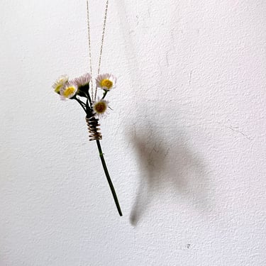 Spring has Sprung Flower Necklace Holder Handmade in 14k Goldfill Wire 