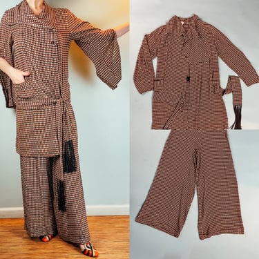 Vintage 1920s 1930s Loungewear Two Piece Set Jacket and Pants Suit Pajamas Fringe Deco Print 