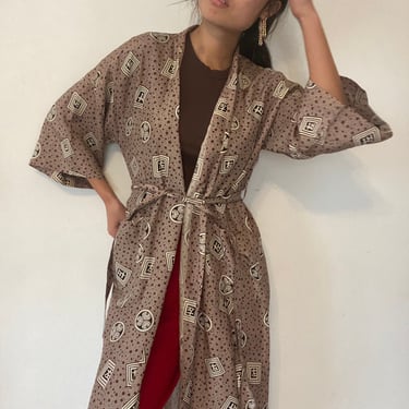 50s silk kimono style robe / vintage Japanese block printed cocoa brown silk loungewear duster robe | Large 