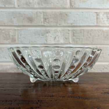 Vintage Anchor Hocking Burple / Inspiration Glass Bowl - Elegant Décor 