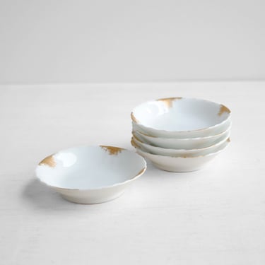 Set of 5 Salt Cellar Pinch Bowls, Tiny Porcelain Bowls Made in France, Haviland + Co Limoges Bell + Richardson Toledo Bowls 