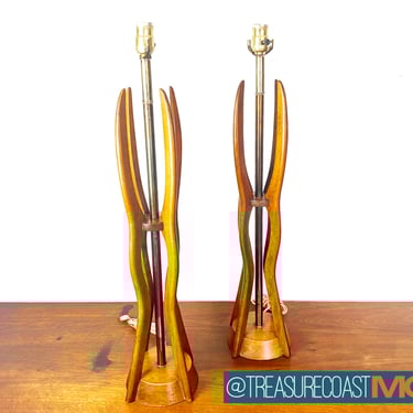 Mid Century Modern Lamp Pair / Sculptural Walnut Wood in the style of Modeline / Vintage MCM Pair of Lamps 