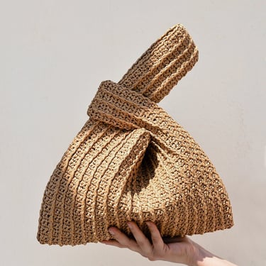 Raffia Knot Bag in Tan, Crochet Raffia Handbag, Summer Wrist Bag, Minimal Straw Bag, Handcrafted Pouch Purse — The Raffia Knot Bag 