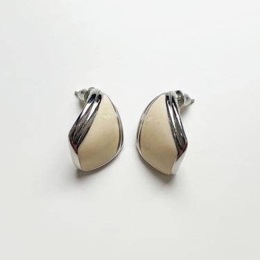 Cream &amp; Silver Earrings