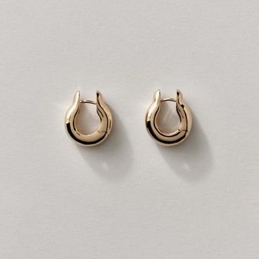 Small Ample Hinge Hoops