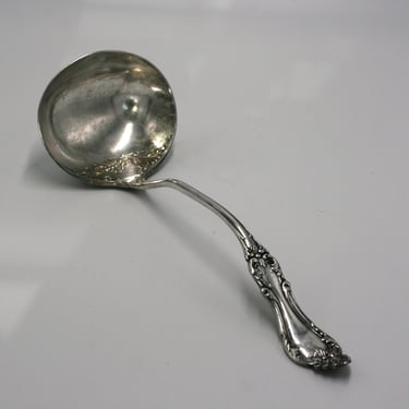 vintage Wm A Rogers silver plate ladle 