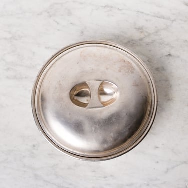 Hotel Silver Divided Server