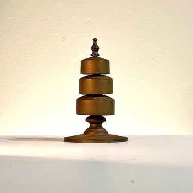 Pagoda style brass topper / finial 