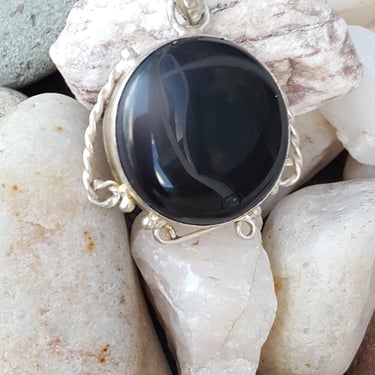 Sterling & Black Agate Pendant~Vtg Gemstone Pendant~Black Semiprecious Stone~Sterling Silver 925~Ornate Bail w/ Twisted Wire~JewelsandMetals 