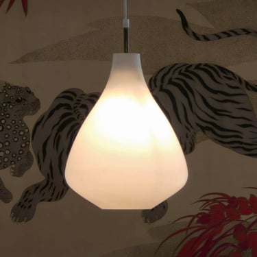 Modern pendant in opaline Glass/ 1950s / vintage pendant / 