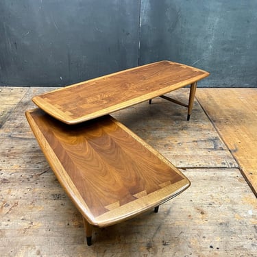 Vintage Lane Acclaim Switchblade Coffee Table 