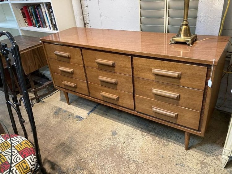 Classic 9 drawer mid century dresser by Bassett 60” x 18” x 30” Call 202-232-8171 to purchase
