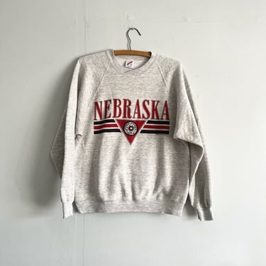 Vintage 80s 90s University of Nebraska spellout sweatshirt gussett size L 