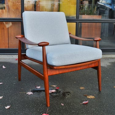 Finn Juhl Model 133 Teak Spade Lounge Chair Restored in Heather Gray